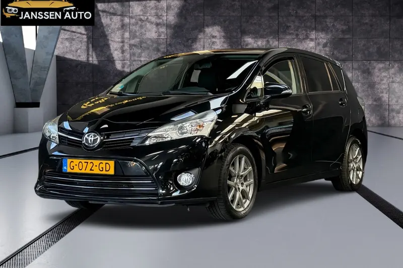 Toyota Verso (2013)