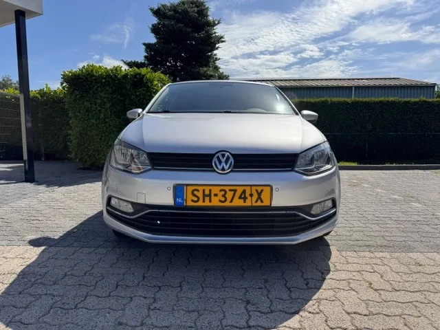 Volkswagen Polo (2017) — foto 1