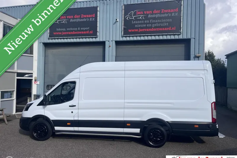 Ford Transit (2023)