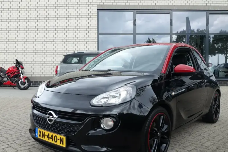 Opel Adam (2017)