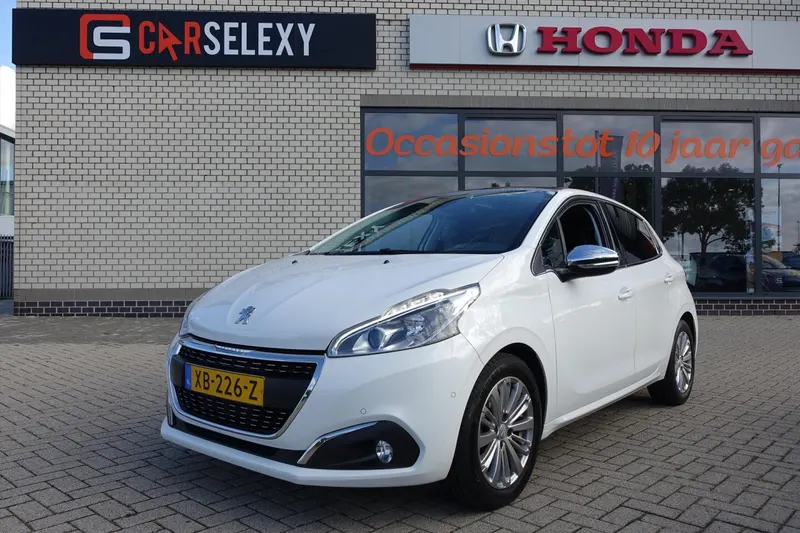 Peugeot 208 (2018)
