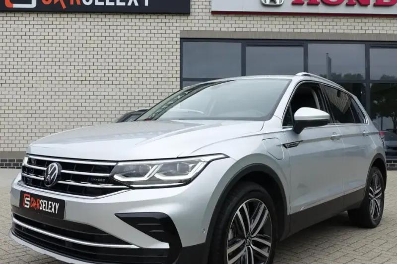 Volkswagen Tiguan (2023)