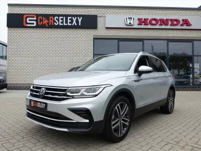 Volkswagen Tiguan (2023) — foto 1