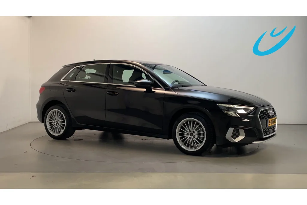 Audi A3 (2023) — foto 1