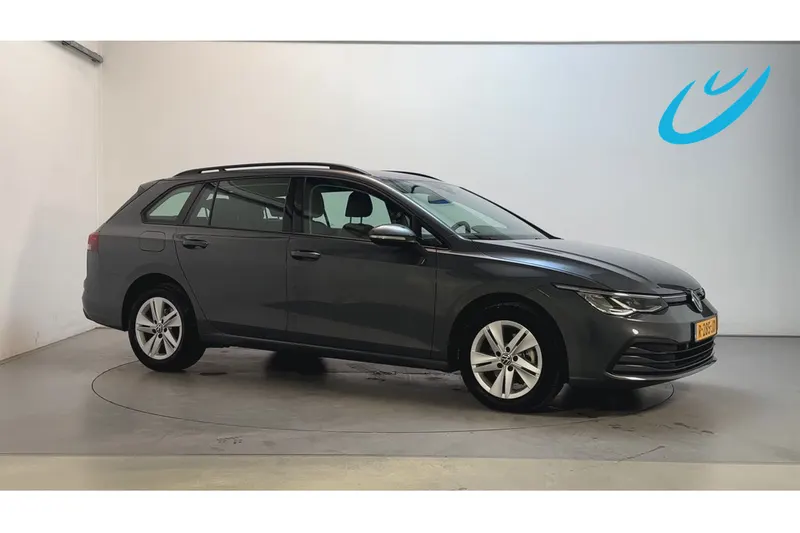 Volkswagen Golf (2022)