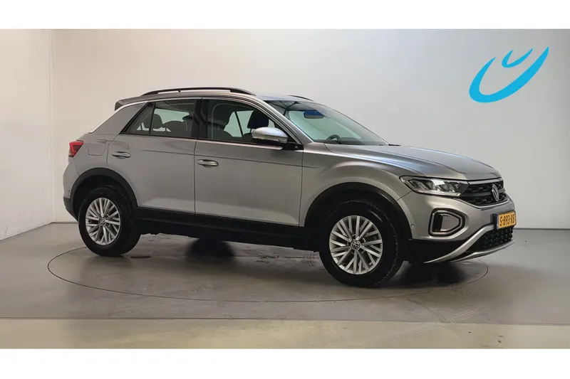 Volkswagen T-Roc (2023)