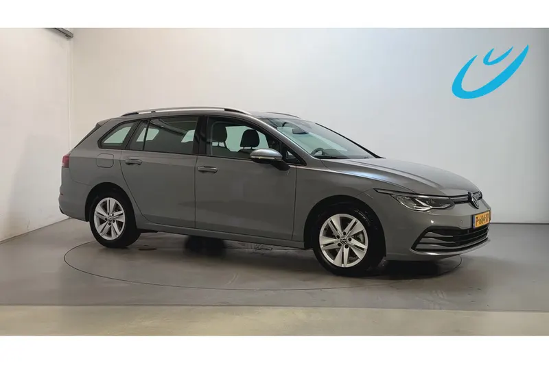 Volkswagen Golf (2022)