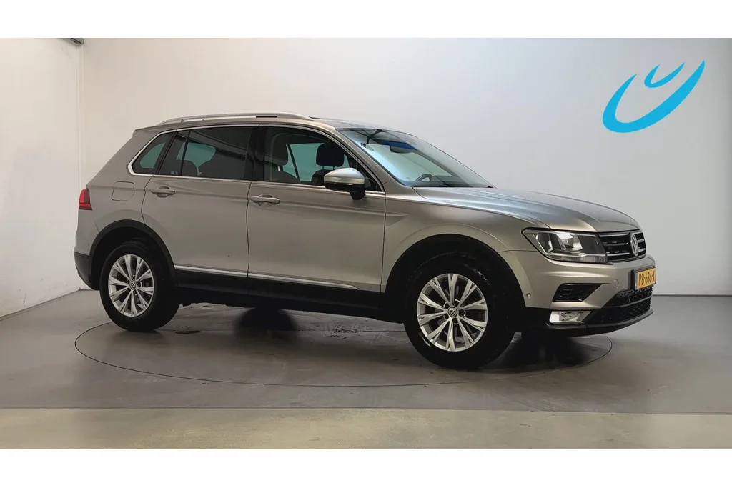 Volkswagen Tiguan (2017) — foto 1