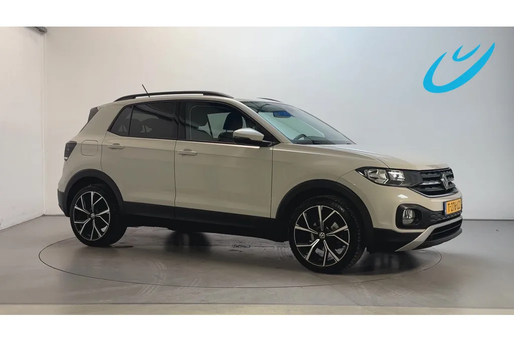 Volkswagen T-Cross (2023) — foto 1