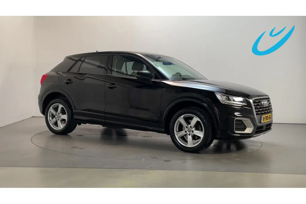 Audi Q2 (2020) — foto 1