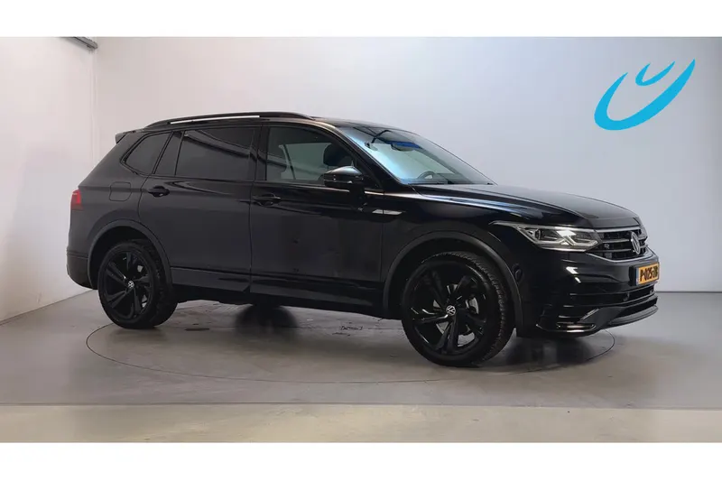 Volkswagen Tiguan (2022)