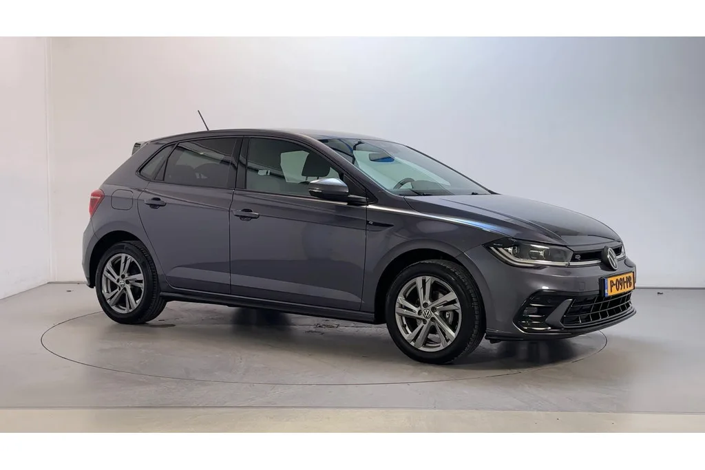 Volkswagen Polo (2022) — foto 1