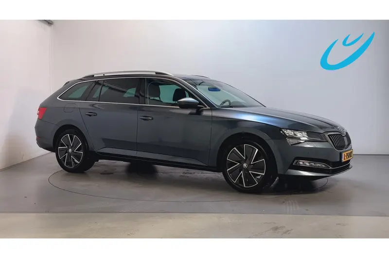 Škoda Superb (2021)