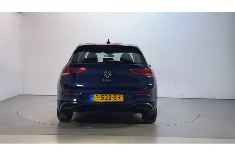 Volkswagen Golf (2022)