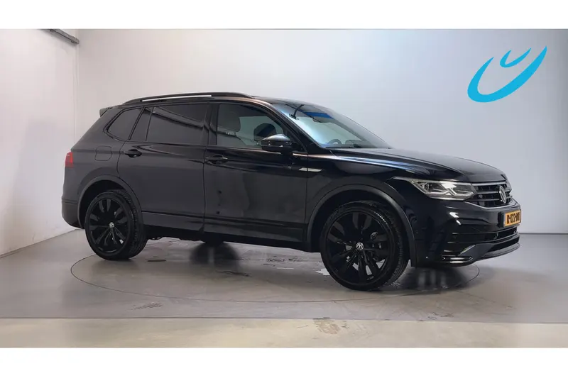Volkswagen Tiguan (2022)