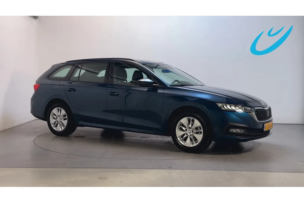 Škoda Octavia (2022) — foto 1