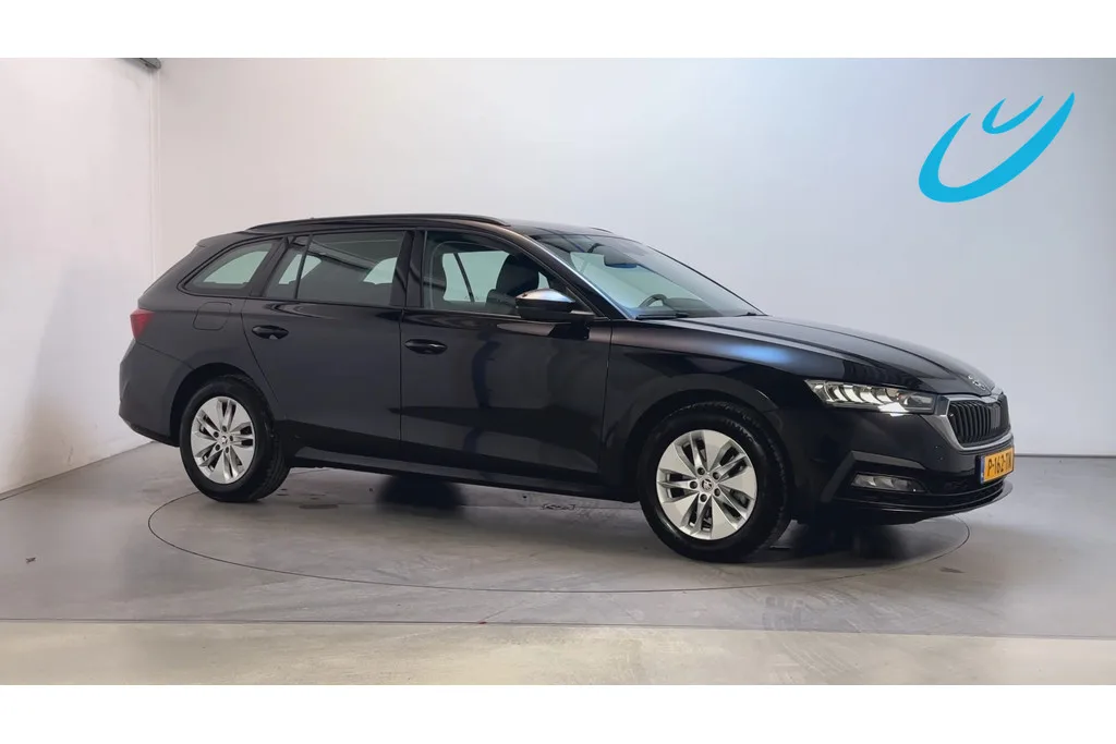 Škoda Octavia (2022) — foto 1