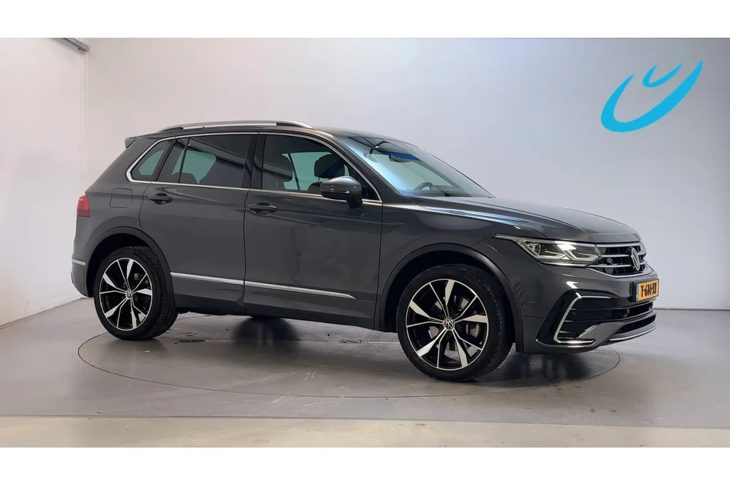 Volkswagen Tiguan (2022) — foto 1