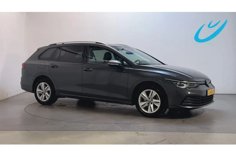 Volkswagen Golf (2021)