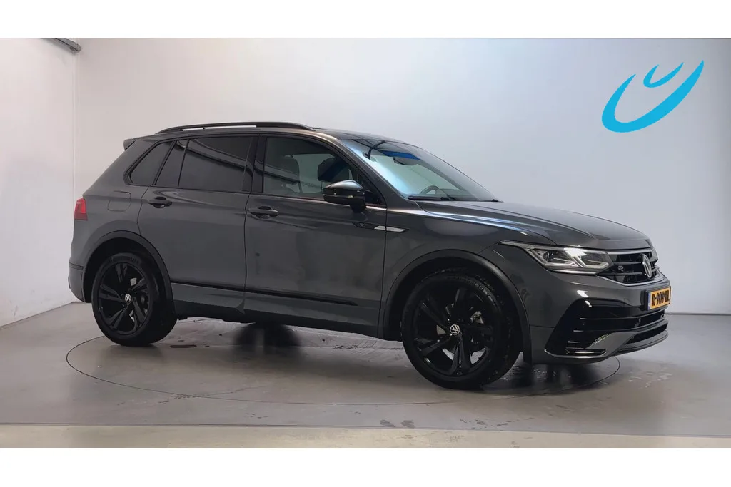 Volkswagen Tiguan (2022) — foto 1