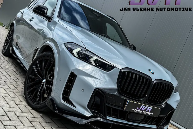 BMW X5 (2024)