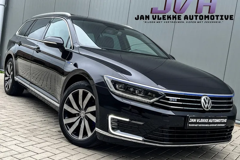 Volkswagen Passat (2016)