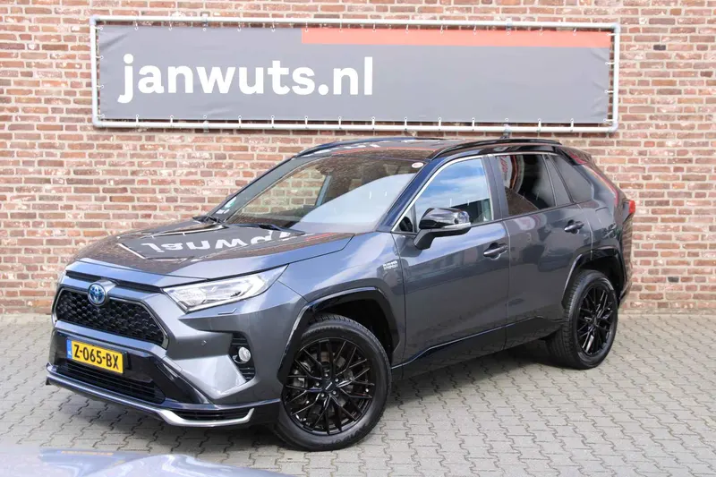 Toyota RAV4 (2021)