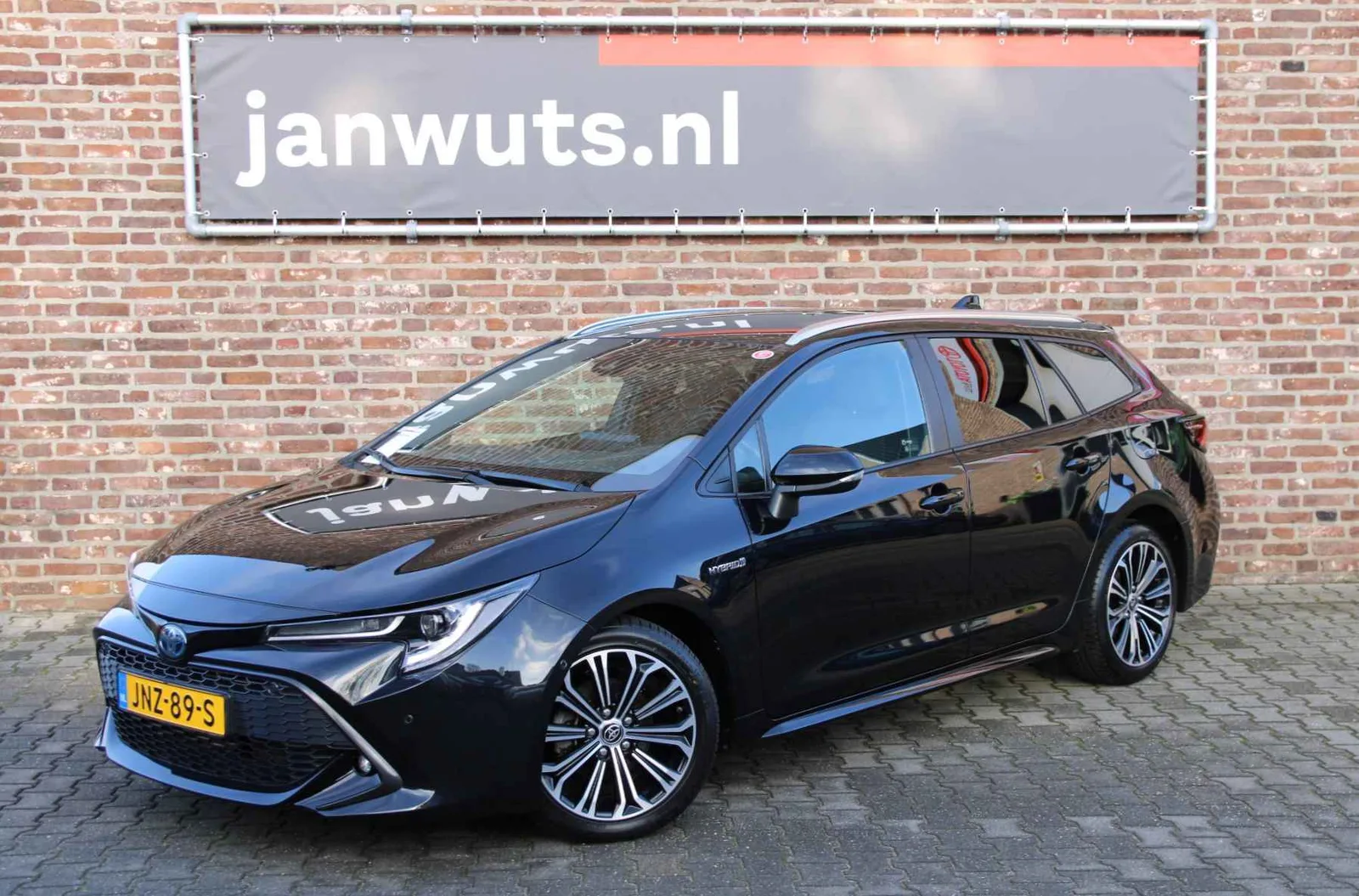 Toyota Corolla (2021) — foto 1