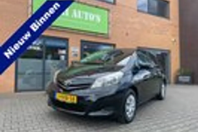 Toyota Yaris (2013)