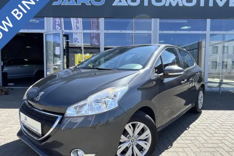 Peugeot 208 (2013)
