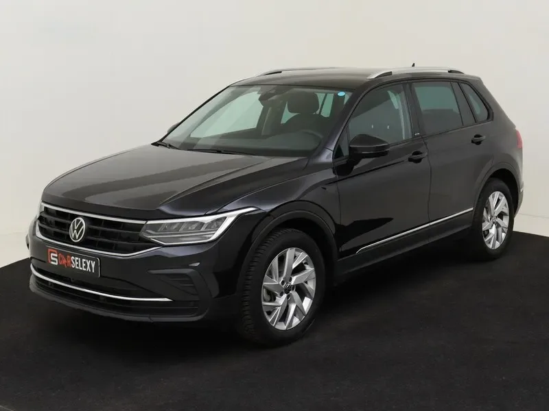 Volkswagen Tiguan (2022) — foto 1