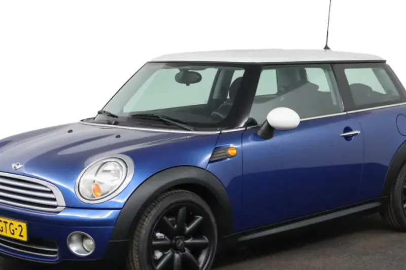 MINI Cooper (2008)
