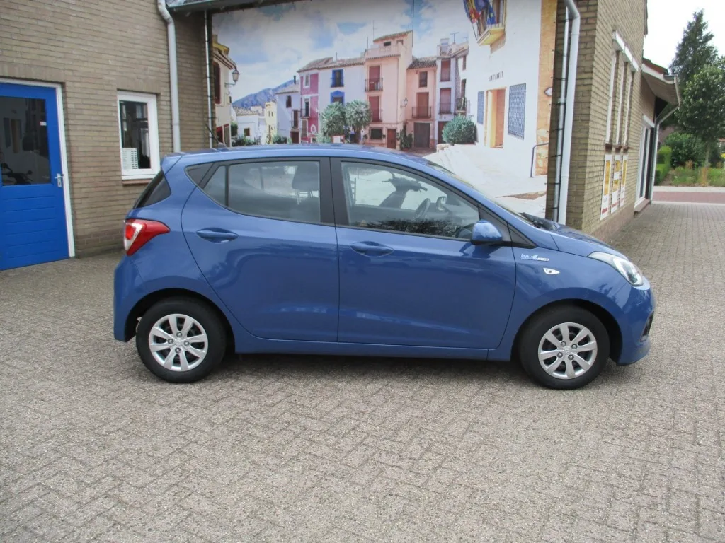 Hyundai i10 (2015) — foto 1
