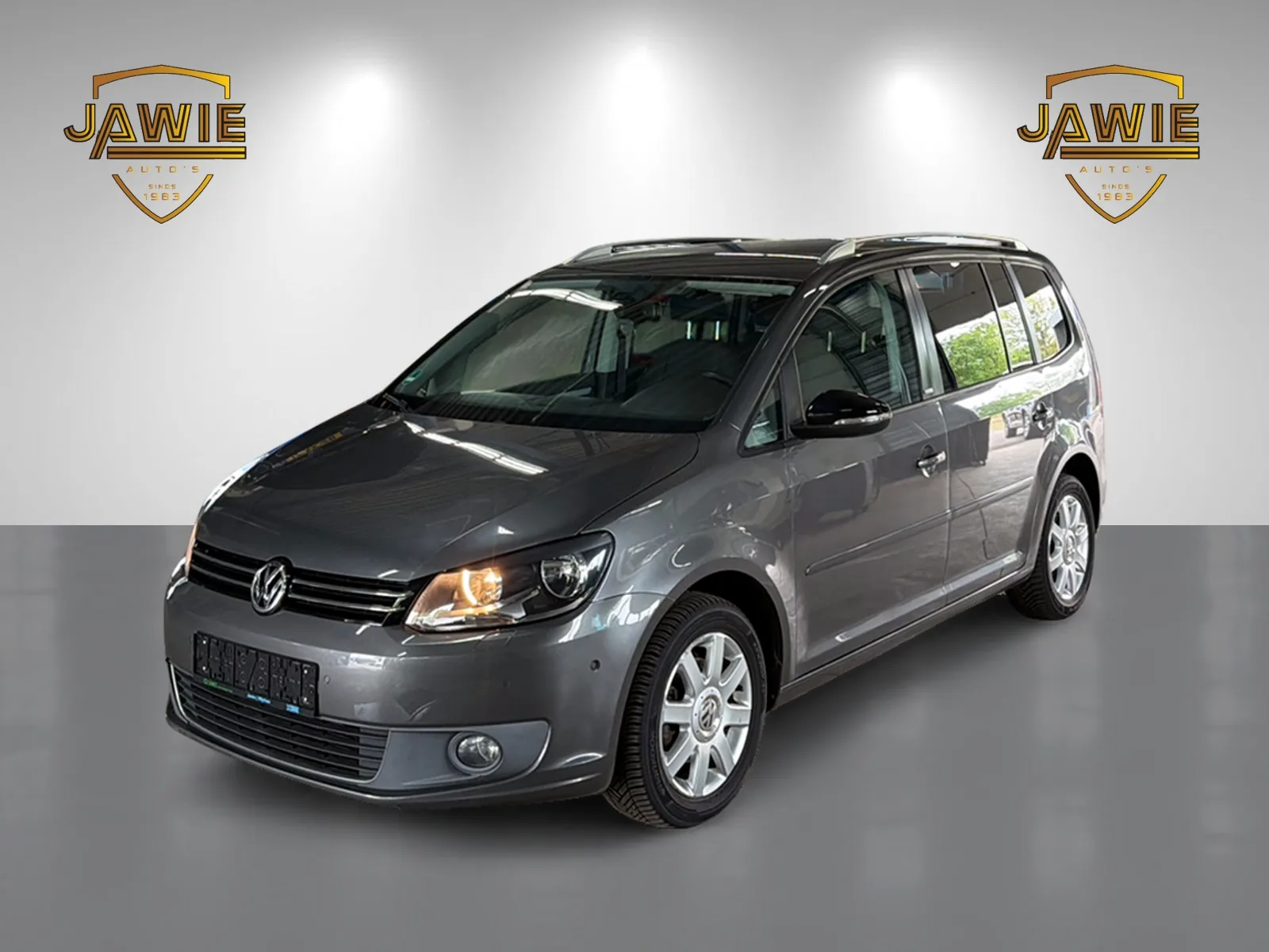 Volkswagen Touran (2012) — foto 1