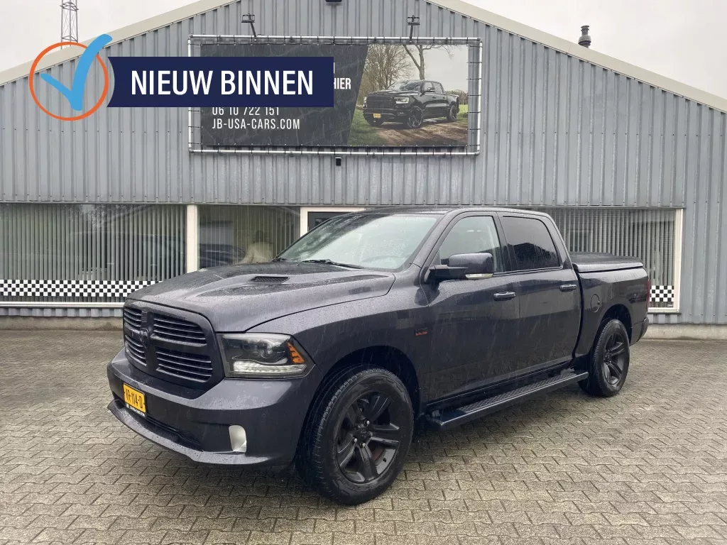 Dodge RAM (2015) — foto 1