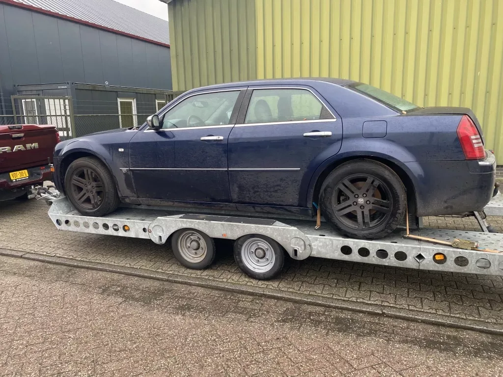 Chrysler 300C (2004) — foto 1