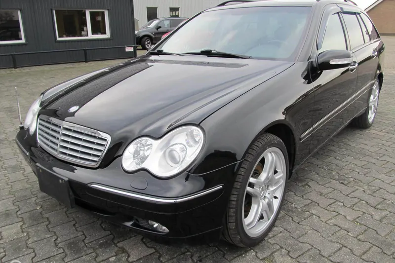 Mercedes-Benz C-Klasse (2002)