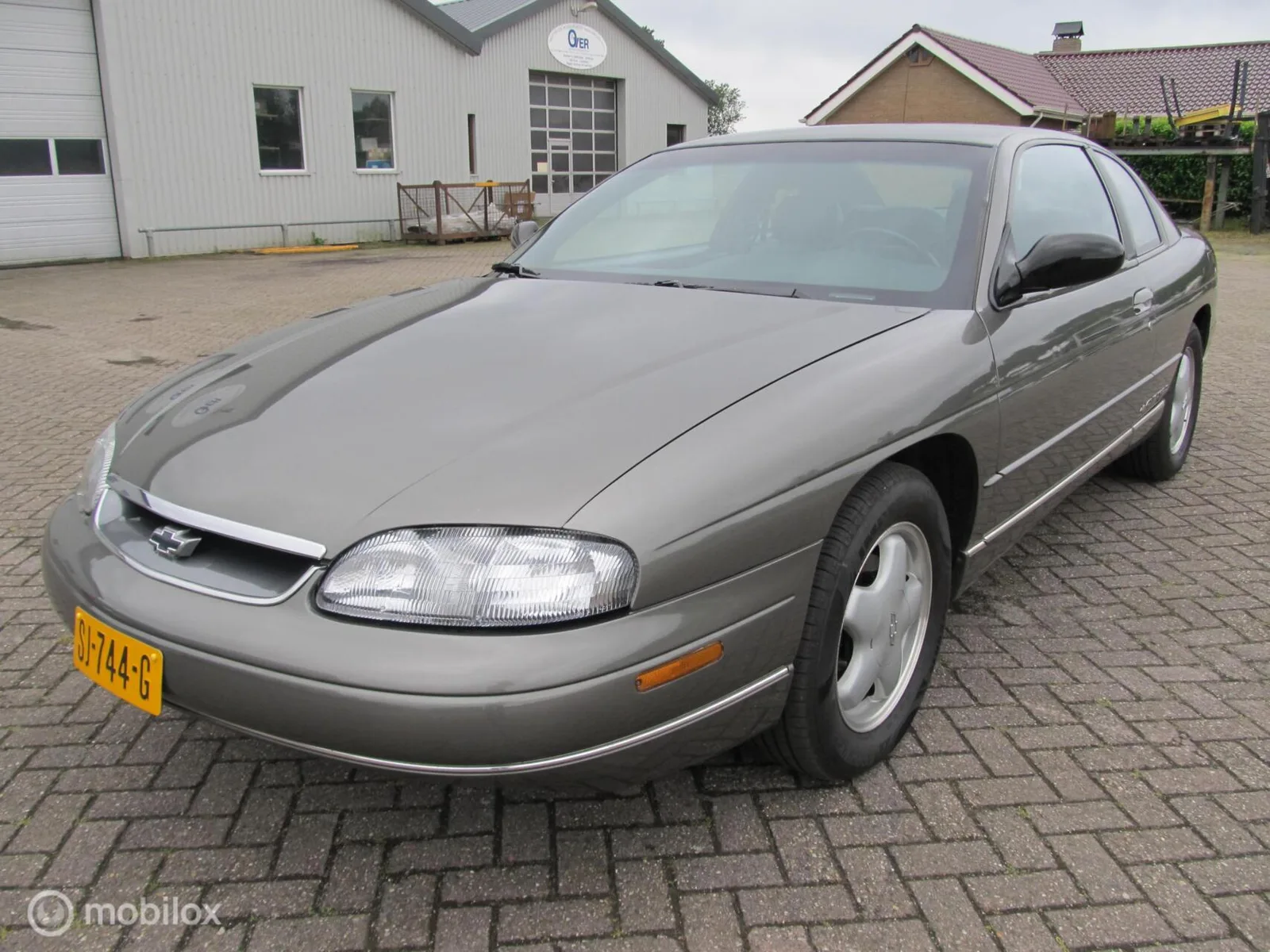 Chevrolet Monte Carlo (1997) — foto 1