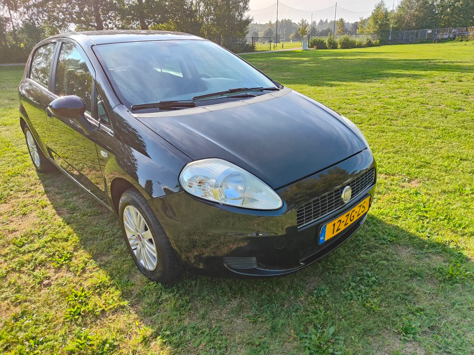 Fiat Grande Punto (2008) — foto 1