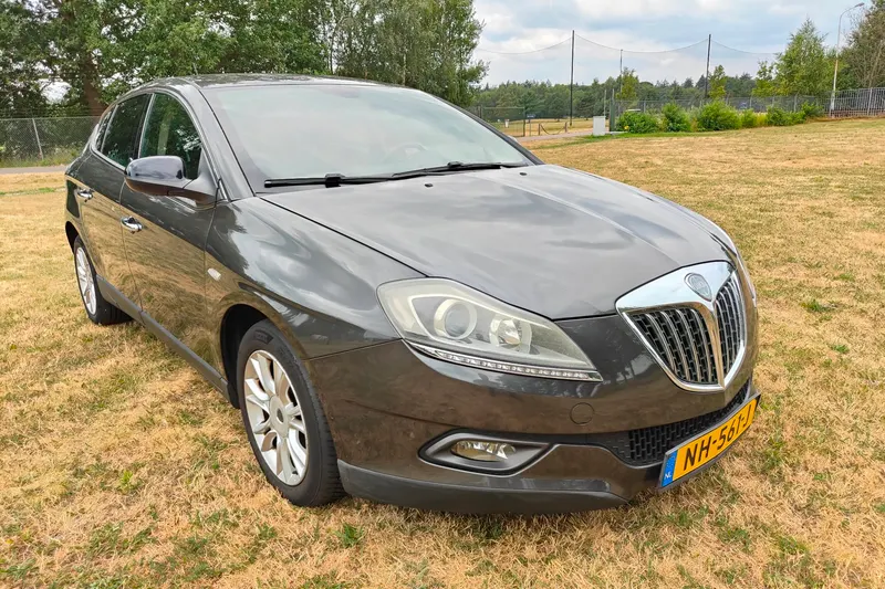 Lancia Delta (2011)