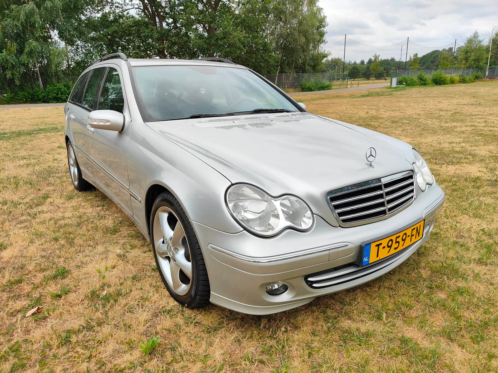 Mercedes-Benz C-Klasse (2004) — foto 1