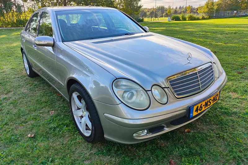 Mercedes-Benz E-Klasse (2004)
