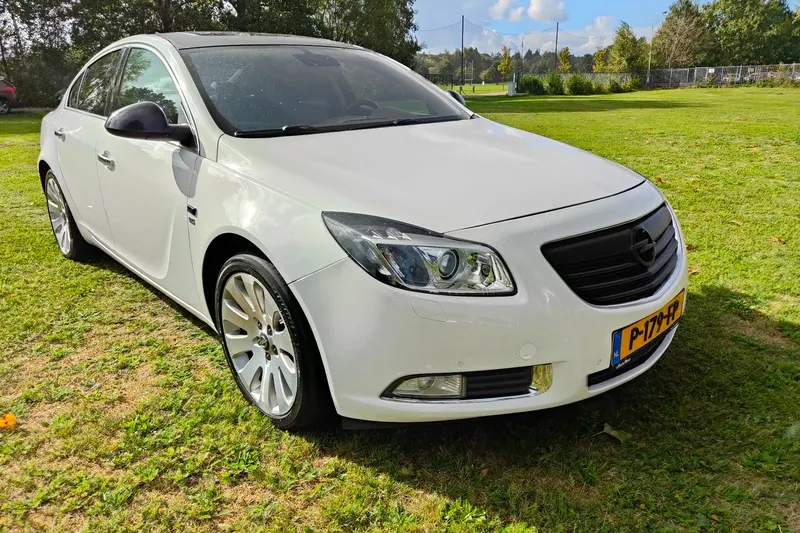 Opel Insignia (2009)