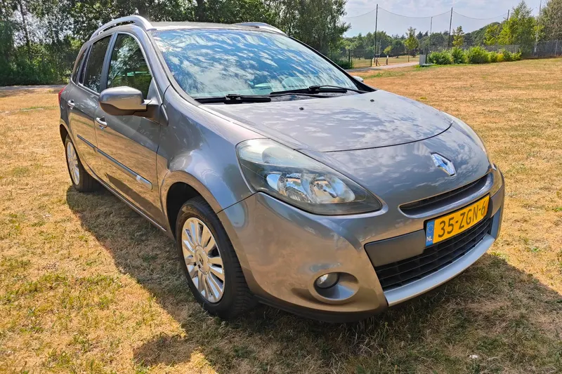 Renault Clio (2012)