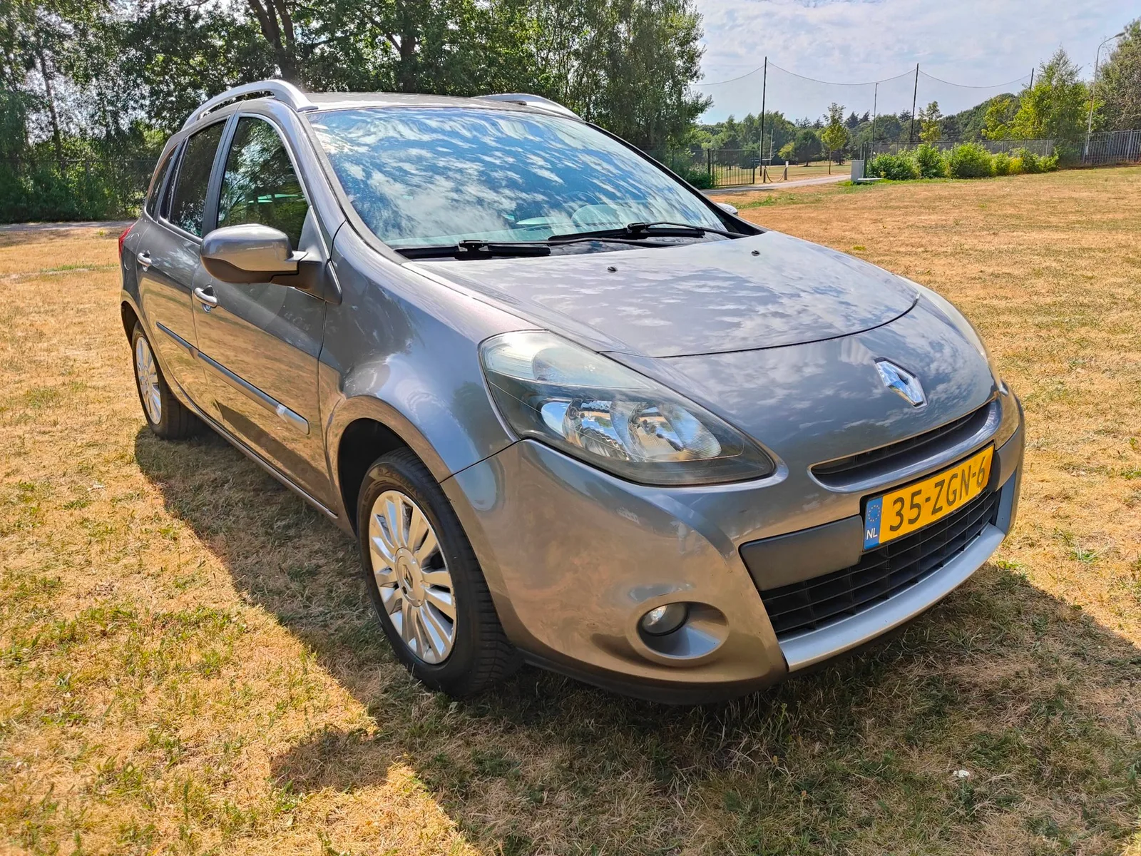 Renault Clio (2012) — foto 1