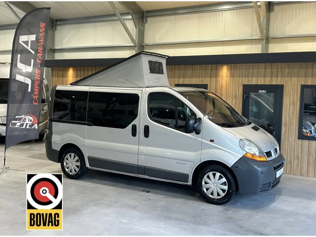 Renault Trafic (2004) — foto 1