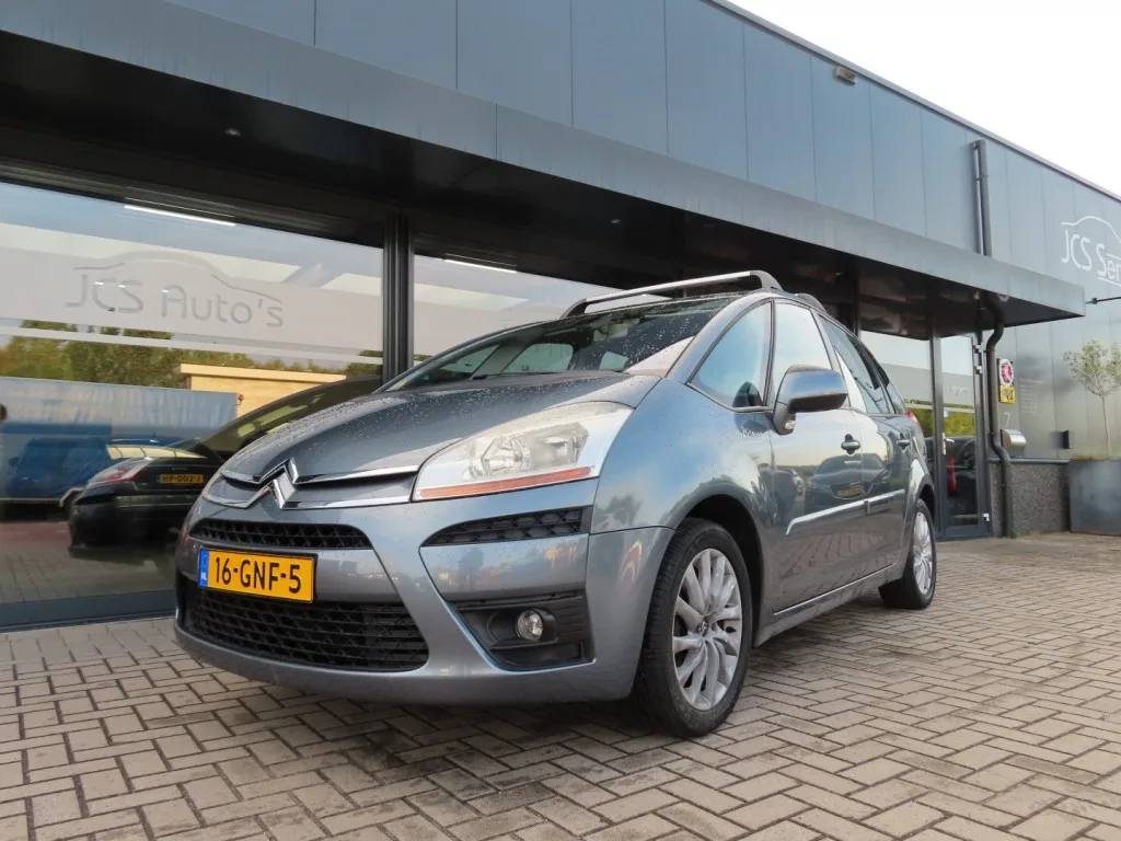 Citroën C4 (2008) — foto 1