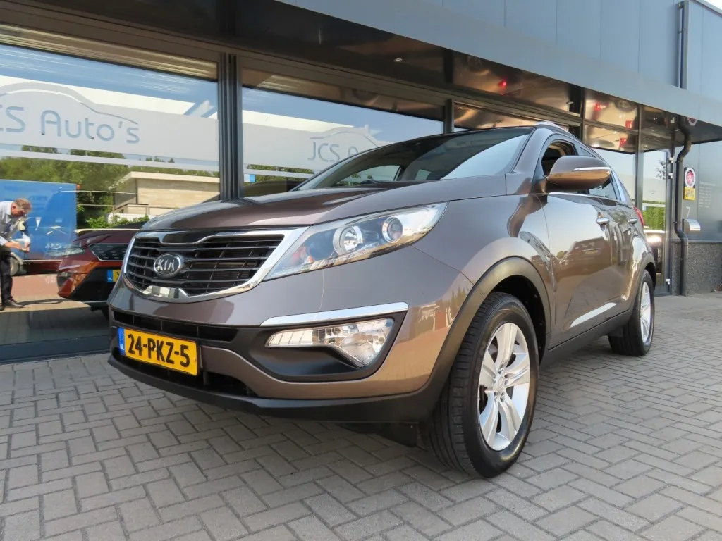 Kia Sportage (2011) — foto 1