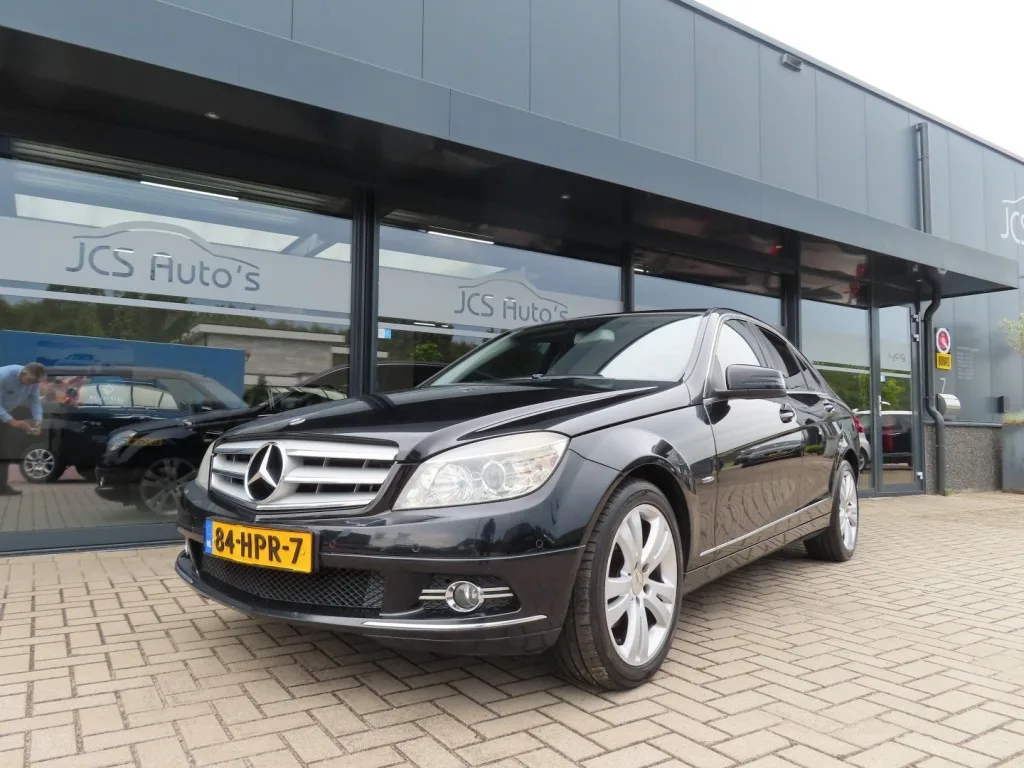 Mercedes-Benz C-Klasse (2009) — foto 1