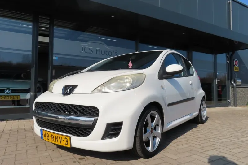 Peugeot 107 (2011)